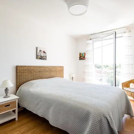 Appartement Nouveau Neuf Avec Balcon